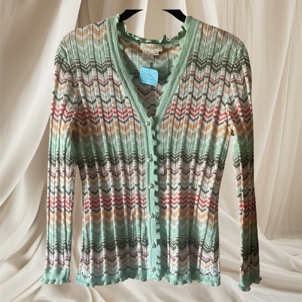 Multi-coloured vintage cardigan with a boho vibe cardigan knit